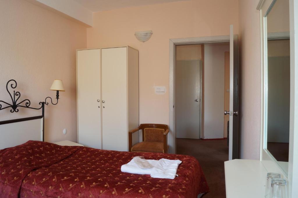 Merci Butik Hotel & Restaurant Эгридир Номер фото