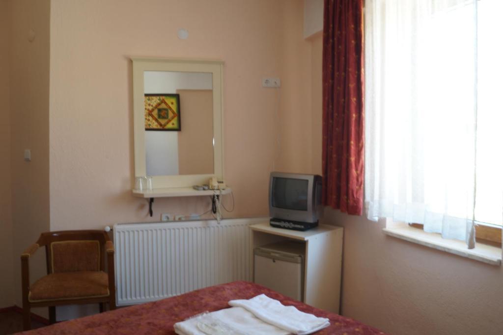 Merci Butik Hotel & Restaurant Эгридир Номер фото